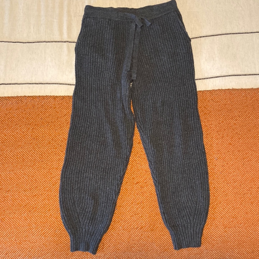 Super comfy knit lounge pants!